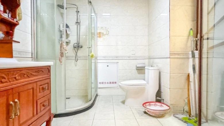 Cyan Stone Tahiti - View 15