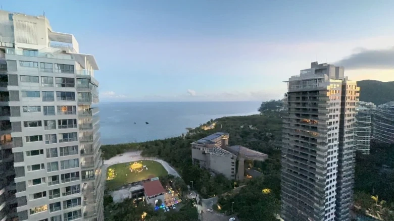 Half Mountain Peninsula Central Sea View Boulevard - View 4