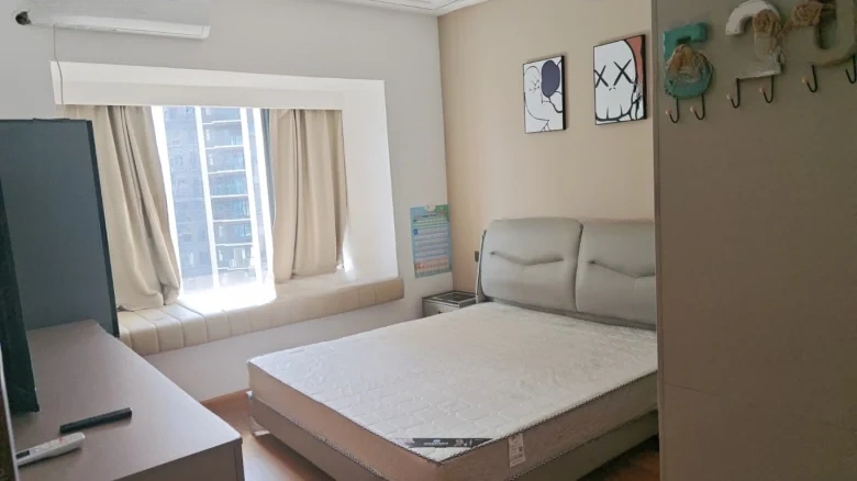 Cloud and Center - View 3