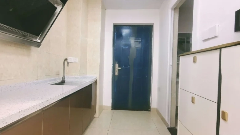 Robinson Shopping Plaza Phase II - View 5