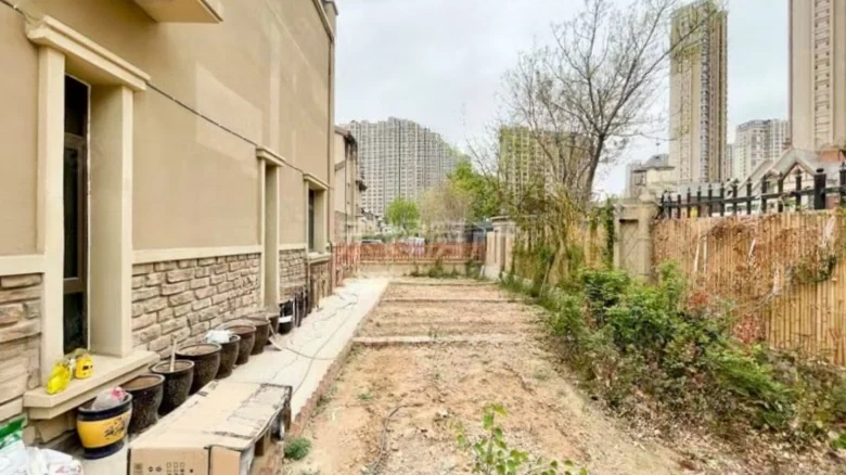 Jade Mansion District - View 16