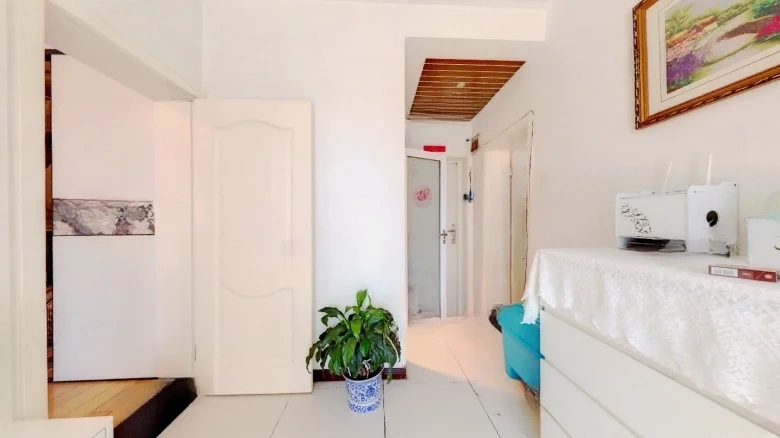 Beilishi Road 70 Compound - View 6