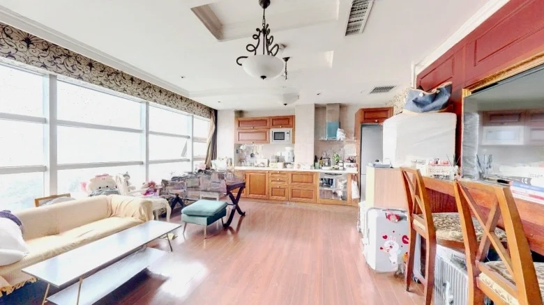 Master Field - View 5