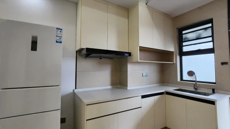 Artistic Crabapple - View 5