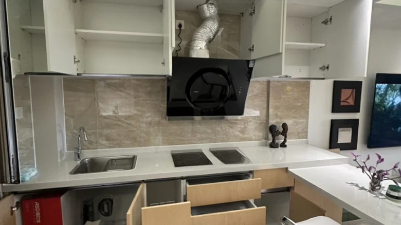 Anji Slow Mountain Platinum Ridge - View 3