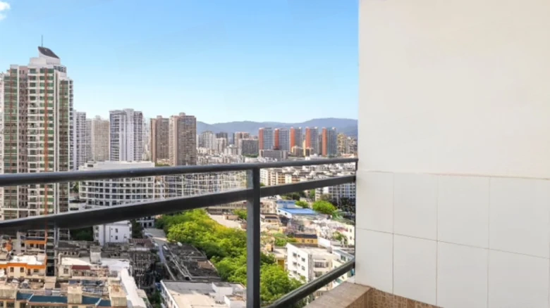 Sanya Golden Phoenix Seaview Apartment - View 12