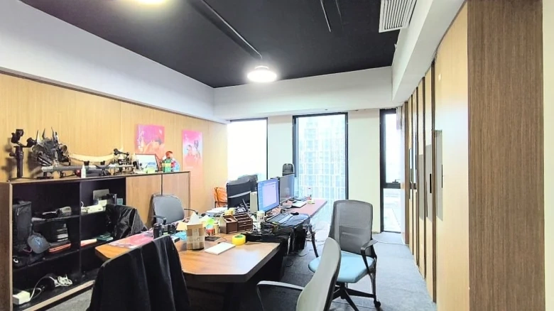 Platinum Crystal Sky Residence - View 6