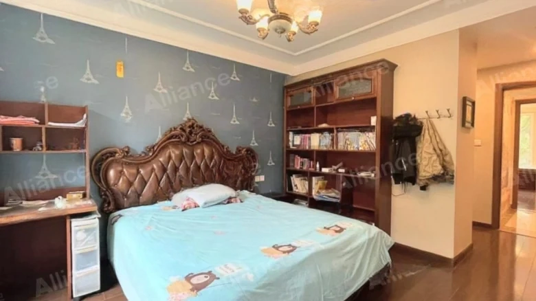 Vanke Whistler Township - View 2