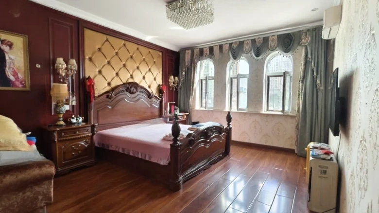 Rich Wang International Real Estate - View 2