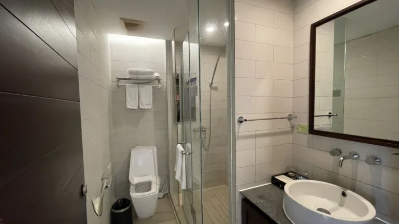 Half Mountain Peninsula Donghai Bay Phase III - View 6