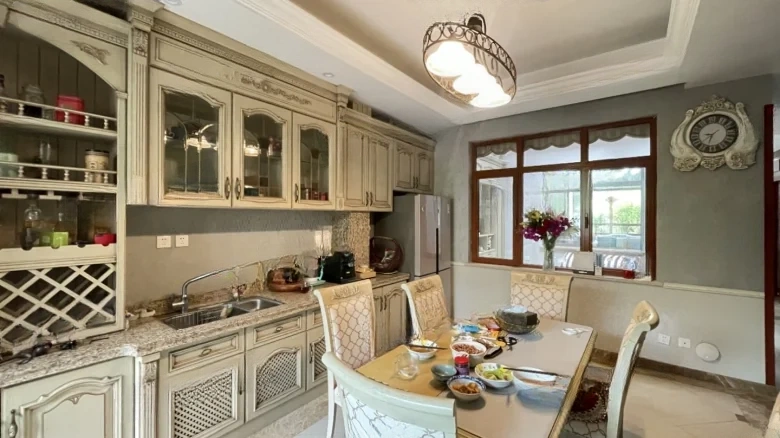 Runda Shengdi Yihaigarden - View 13