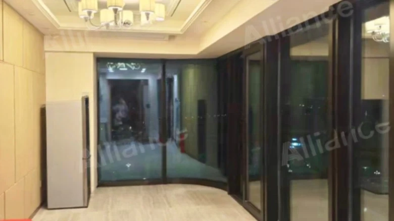 Sanya Evergrande Beauty Crown - View 2