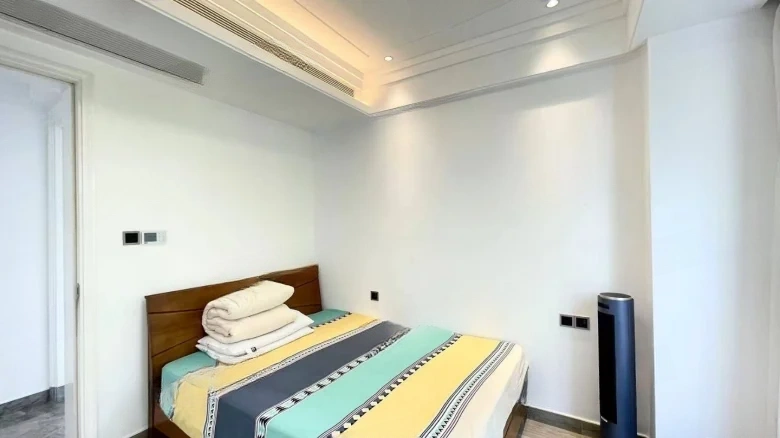 Banshan Xiangxie - View 2