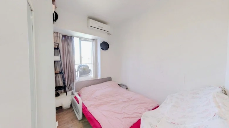 Elegant Peak Garden - View 3