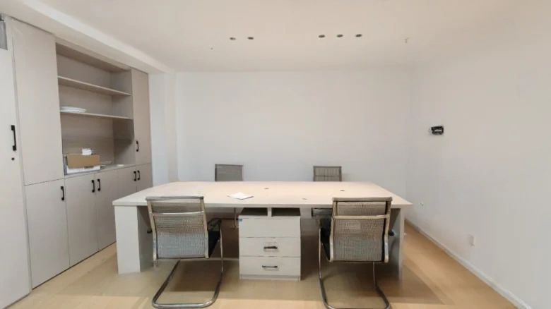 Yun Fang International Commercial Building - View 2