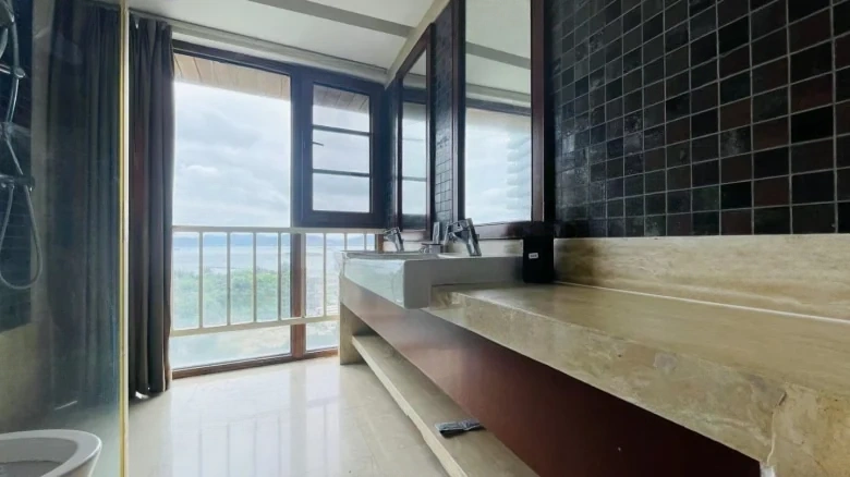 Halfway Mountain Peninsula Central Sea View Boulevard - View 10