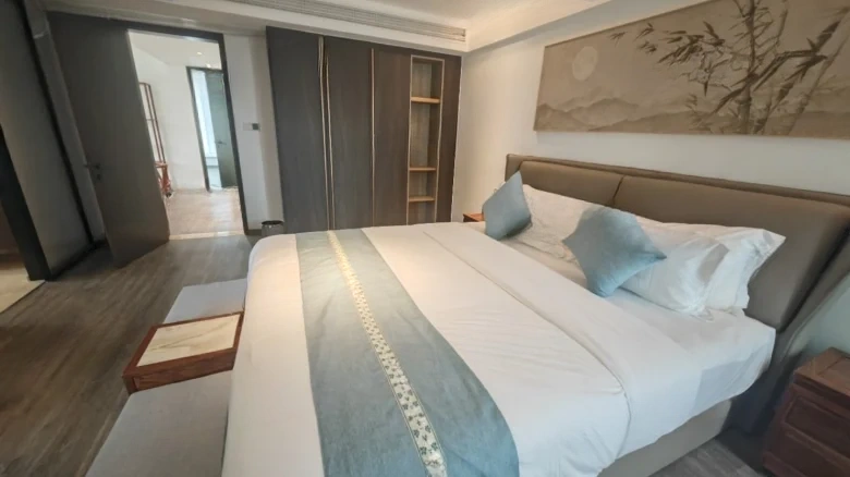 Angel Hibiscus Blissful Charm - View 4