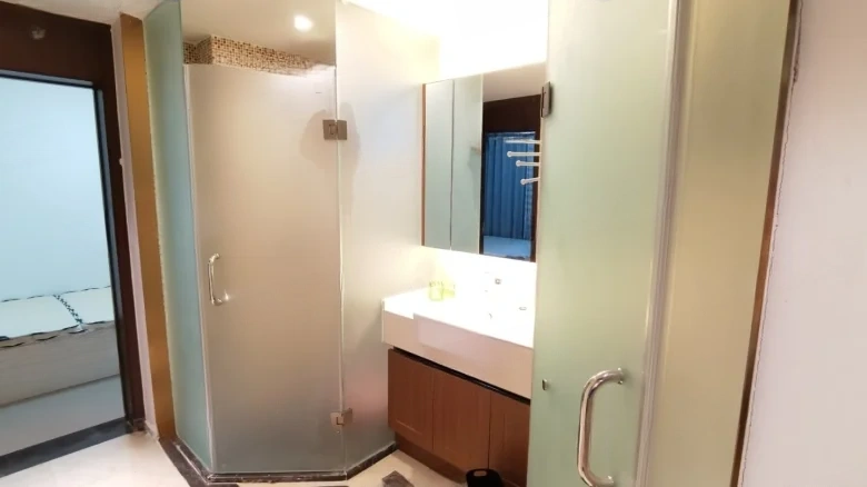 Greenland · Yue Lan Bay - View 6