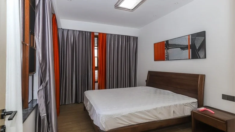 Vanke Lakeview Resort Park Phase II - View 3