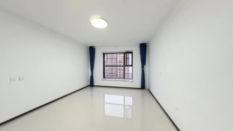 Elegant Spring - View 3