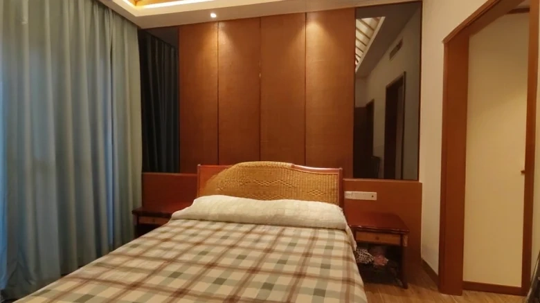 Runda Sanya Bay Harbor District One - View 2