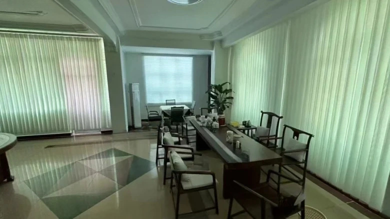 Royal Garden - View 13