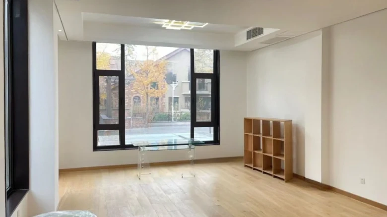 Cnoahua Eight Courtyard - View 1