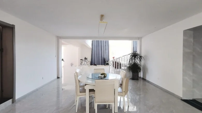 Golden Edge Mountain Villa - View 1