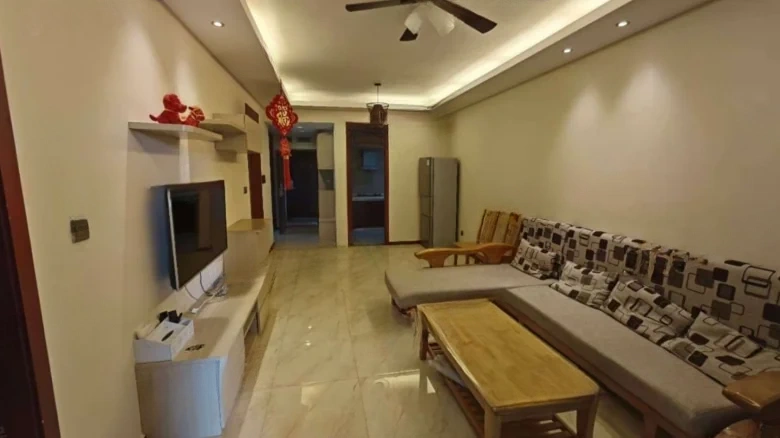 HeHong · Holiday Sunshine - View 1