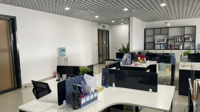 Kunming Xishan Wanda Plaza - View 1