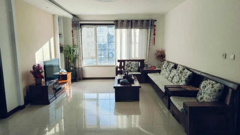 Luhua Flower Abundance Perfume Dew - View 1