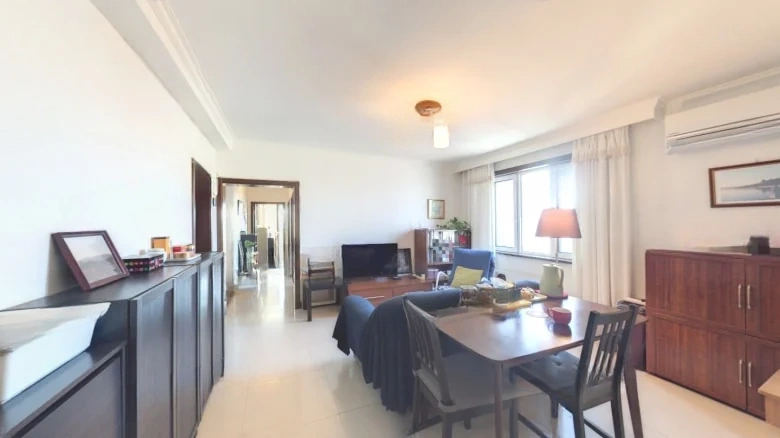 Rich Rhein Garden - View 1