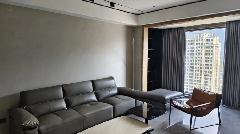 Green City Rose Garden - View 1