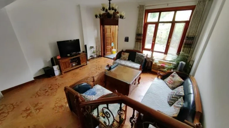 Major Complexion - View 6