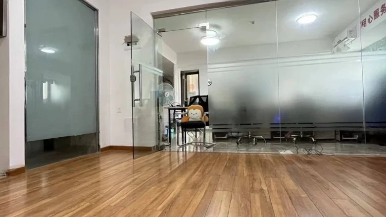 Upper View Center - View 2