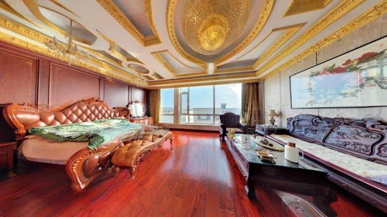 Marine Sunlight - View 1