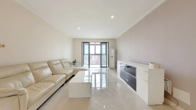 Yinshan Lake View Garden Phase I - View 1