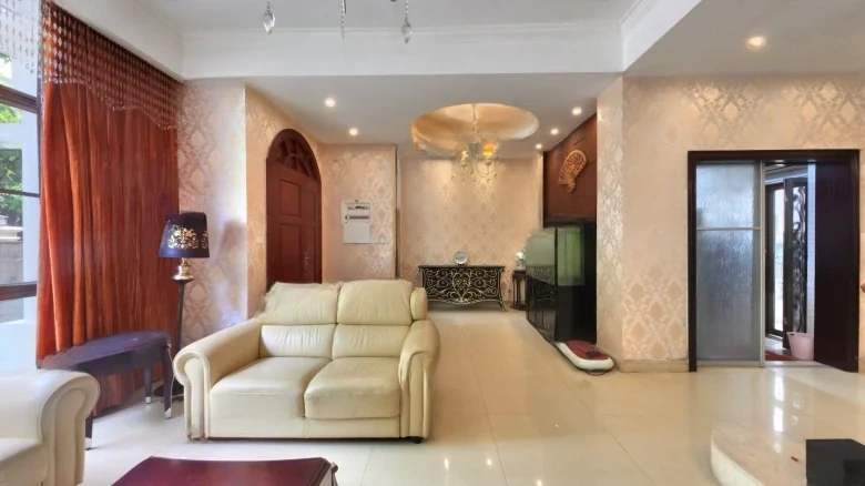 South China Vanke Green Mountain Blue Sky Garden - View 1