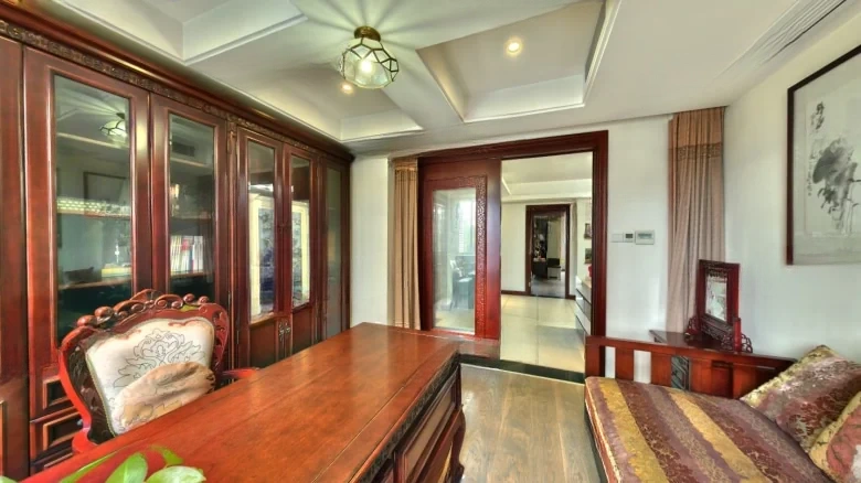 Rulin Elegance Residence - View 4