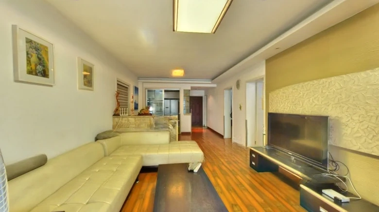 Elegant Qiandao Lake - View 1