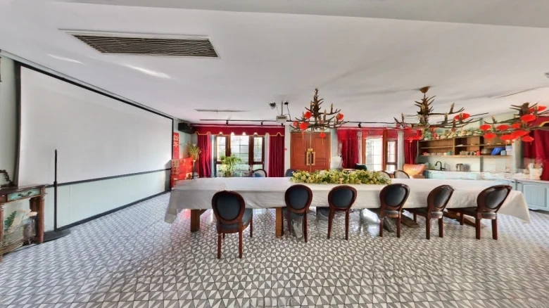 Sunlight Garden - View 1