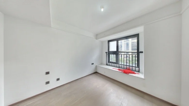 Shining Era Garden - View 1