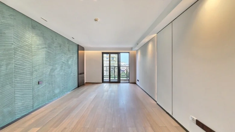 Liyuan Taihe - View 1