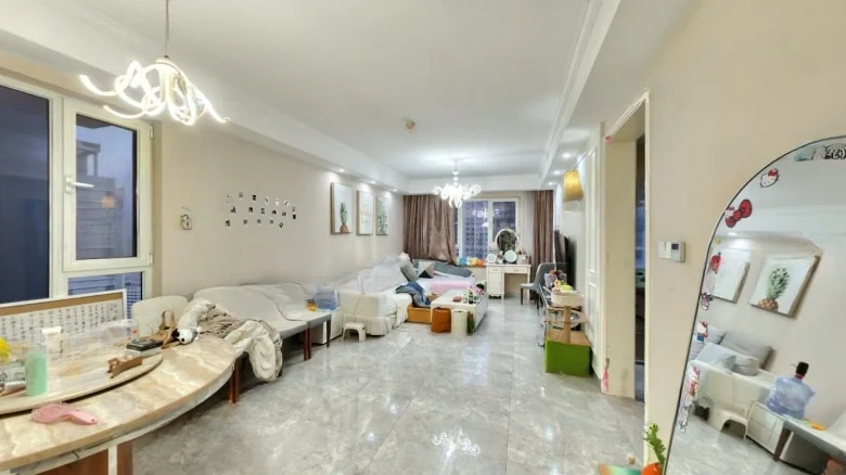 Beichen Delta Phoenix Park - View 1