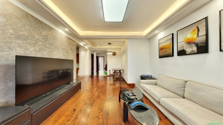 Lianqiao Di - View 2