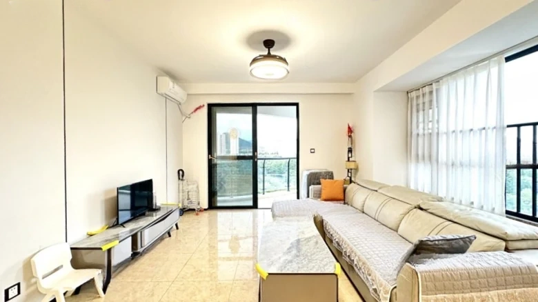 Sanya Yshan Lake - View 1