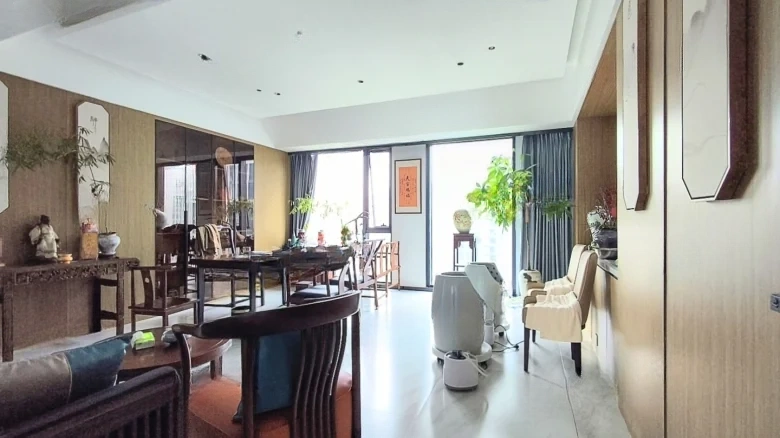 Platinum Crystal Sky Residence - View 7