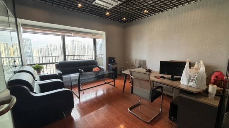 Kunming Xishan Wanda Plaza - View 1