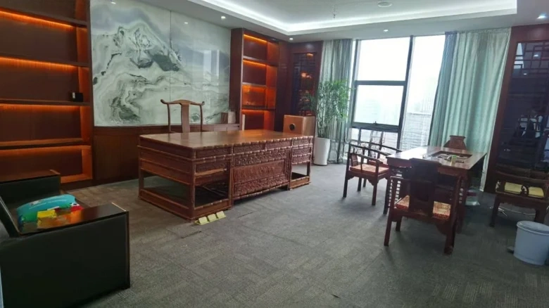 Yintong Plaza - View 3