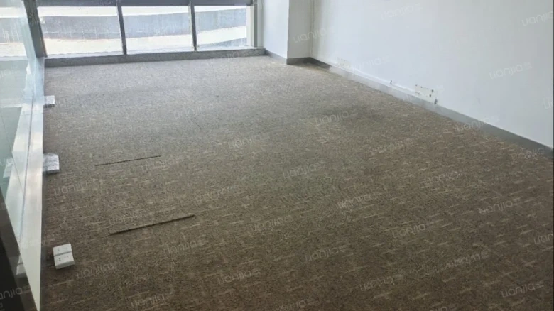 Yintong Plaza - View 6